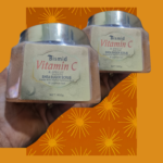 Bismid Vitamin C & Apricot Brightening scrub